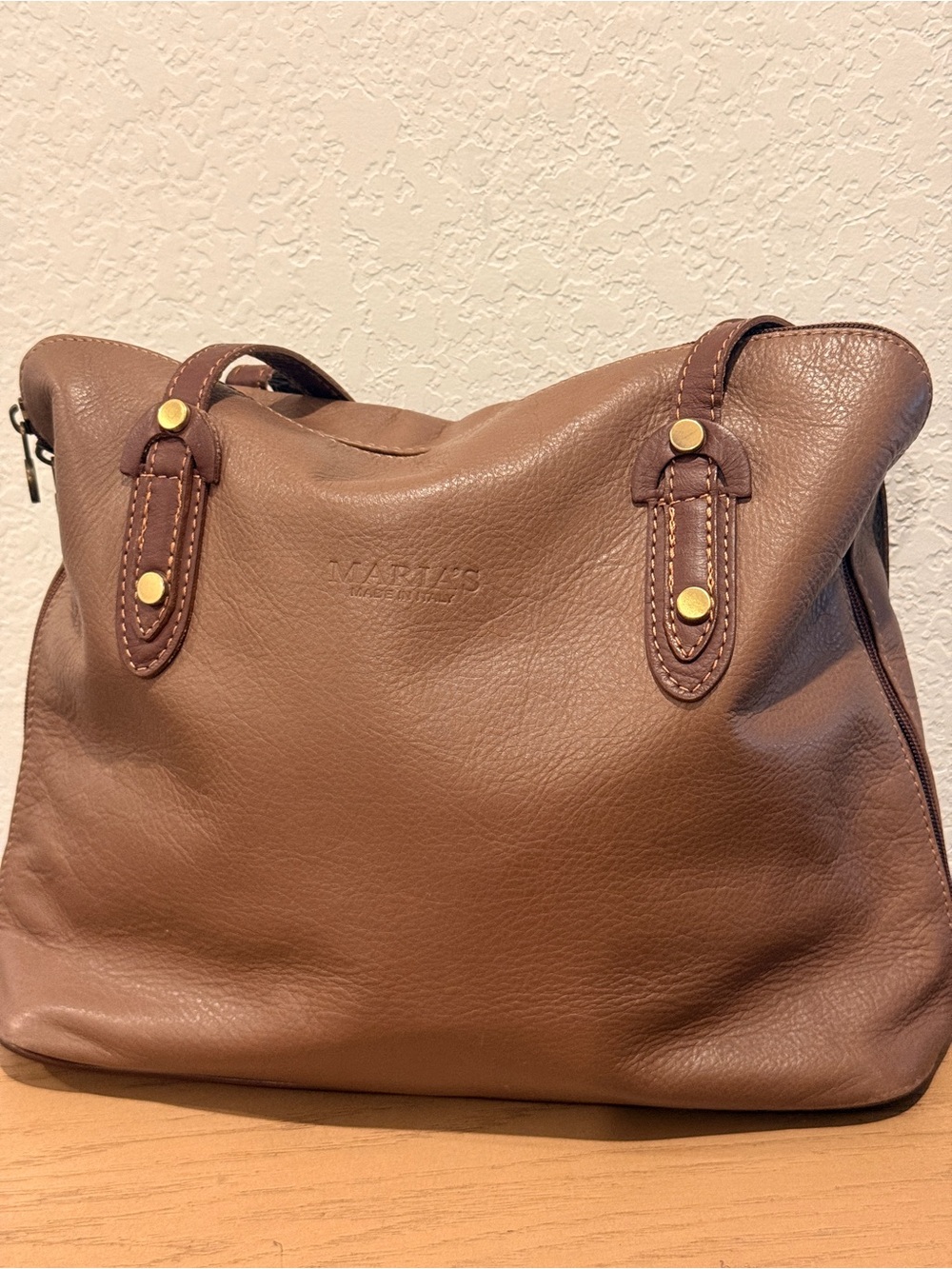 Maria’s made in Italy Leather‎ Tote Bag in Warm Brown with Brass Accents